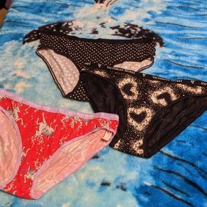 Victoria's secret panties /Large/ NWT